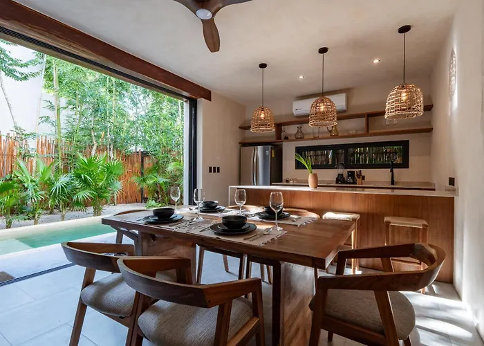 Pousada Moonstone - With Private Pool And 24hrs Security & Club Access *