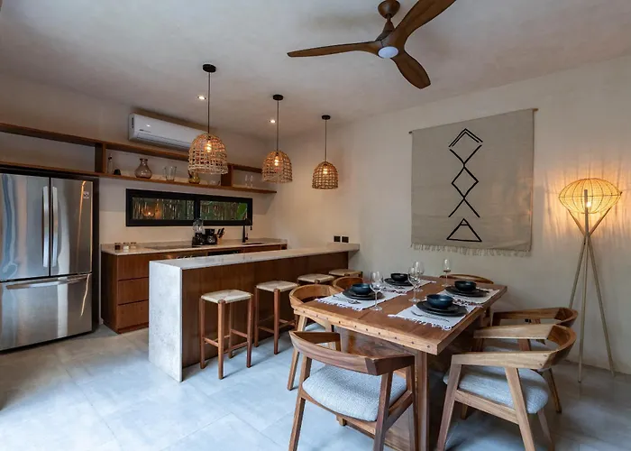 Pousada Moonstone - With Private Pool And 24hrs Security & Club Access *